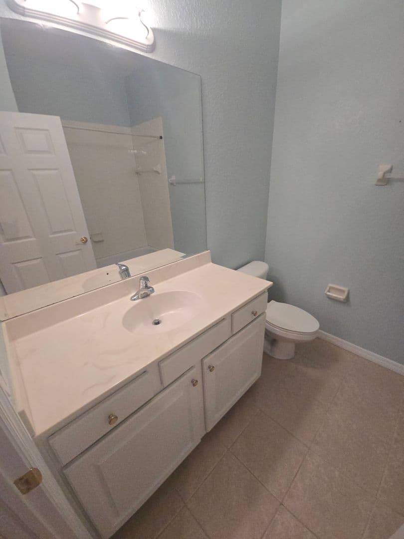 Palmetto Townhome: 1011 34th Drive West