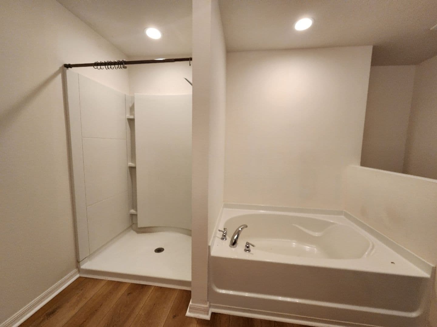 Riverview House: 11910 Winterset Cove Drive