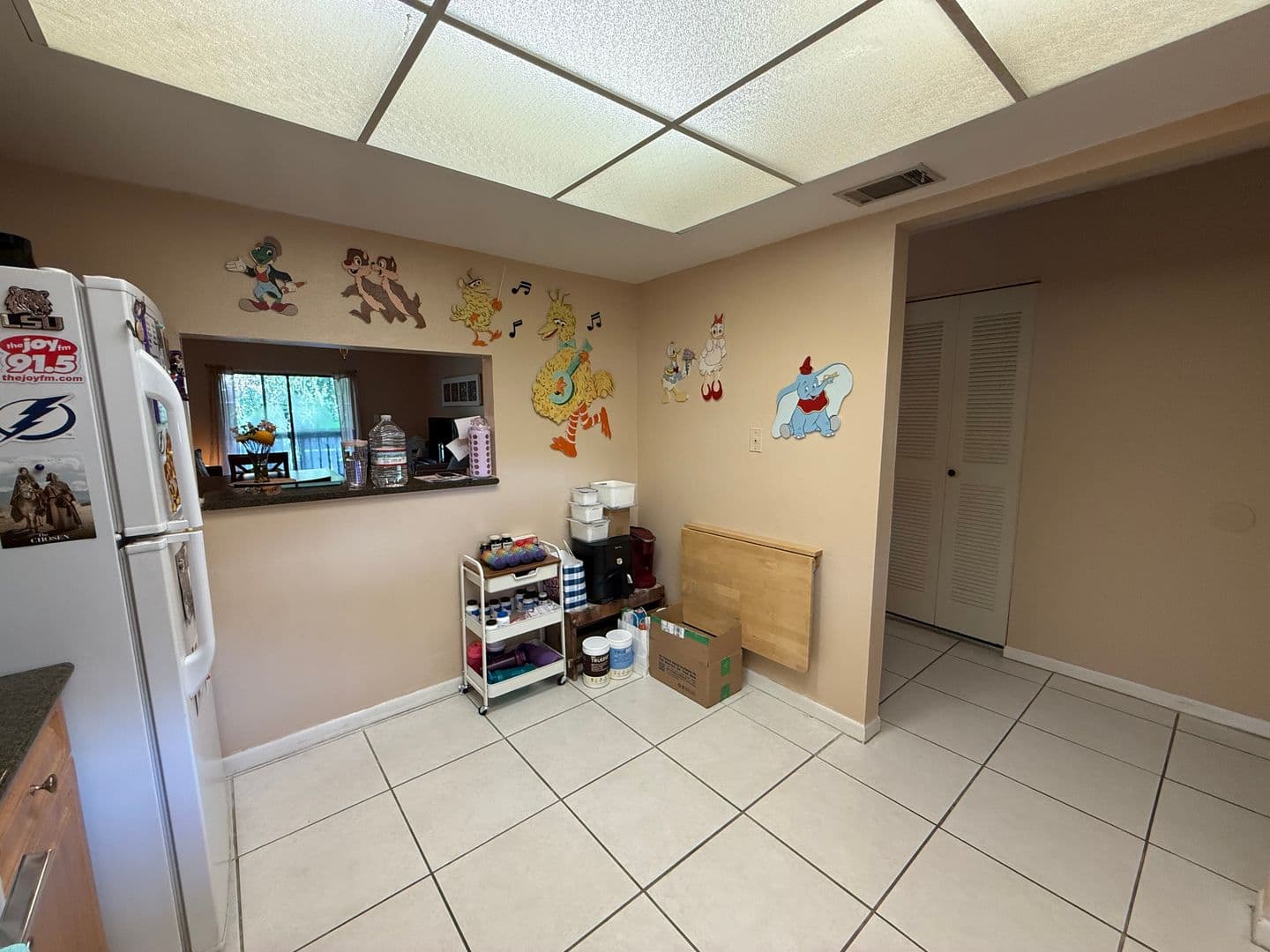Tampa House: 3701 Champagne Dr