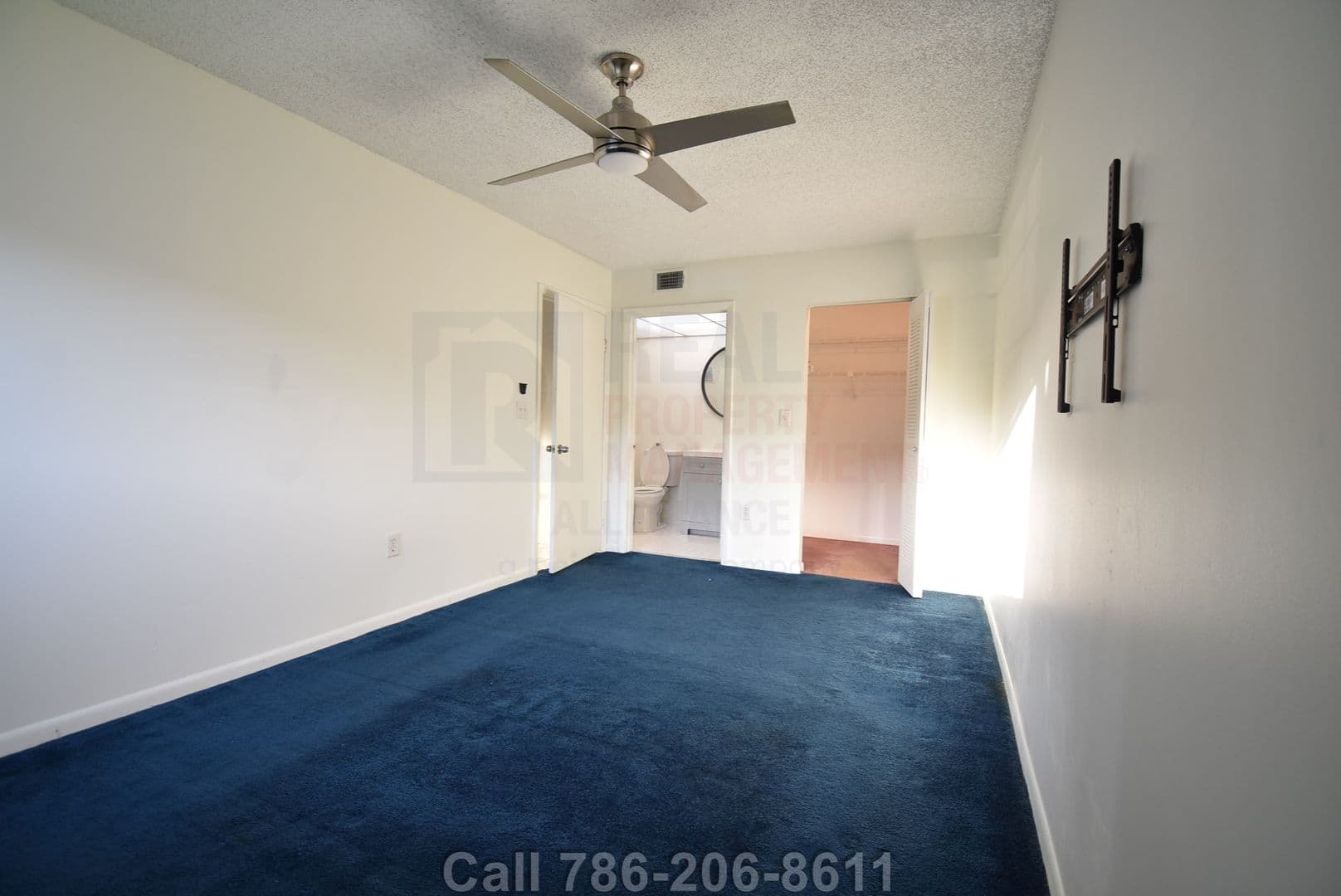 Miami House: 20741 NE 4th Court