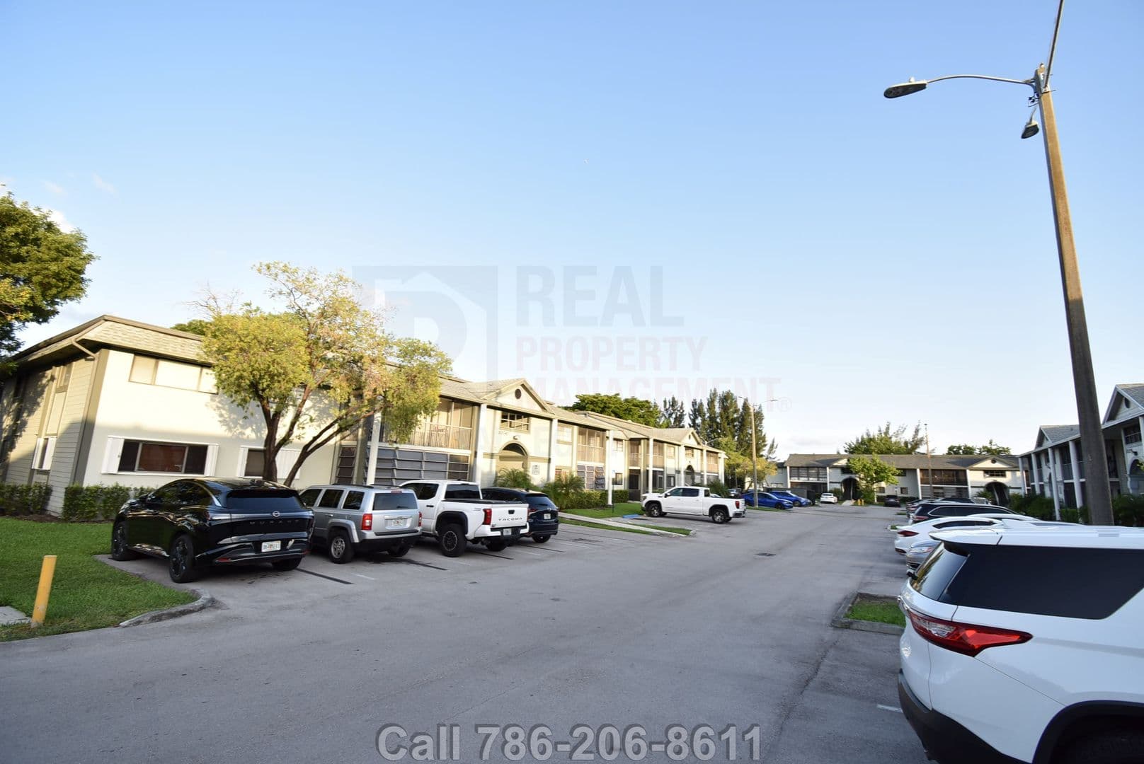 Miami House: 20741 NE 4th Court