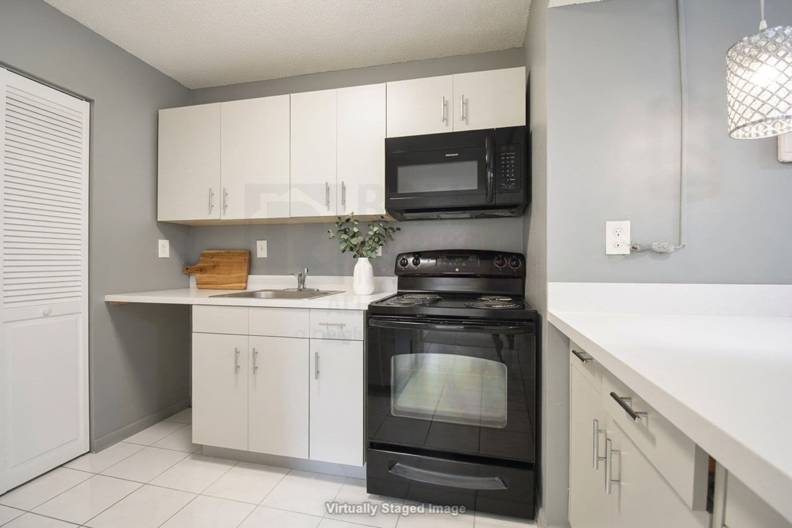 Miami House: 20741 NE 4th Court