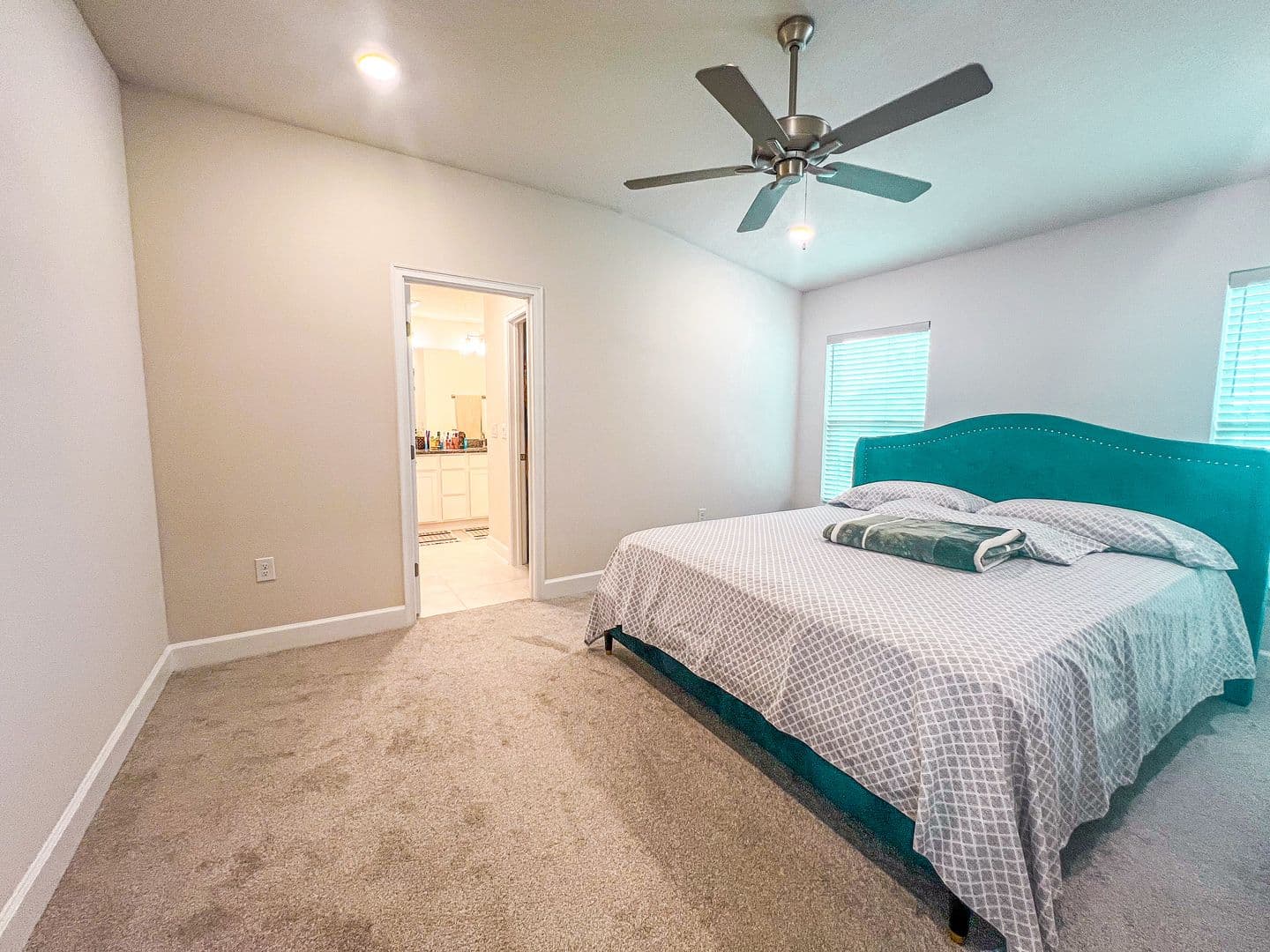 Harmony House: 3669 Sagefield Dr