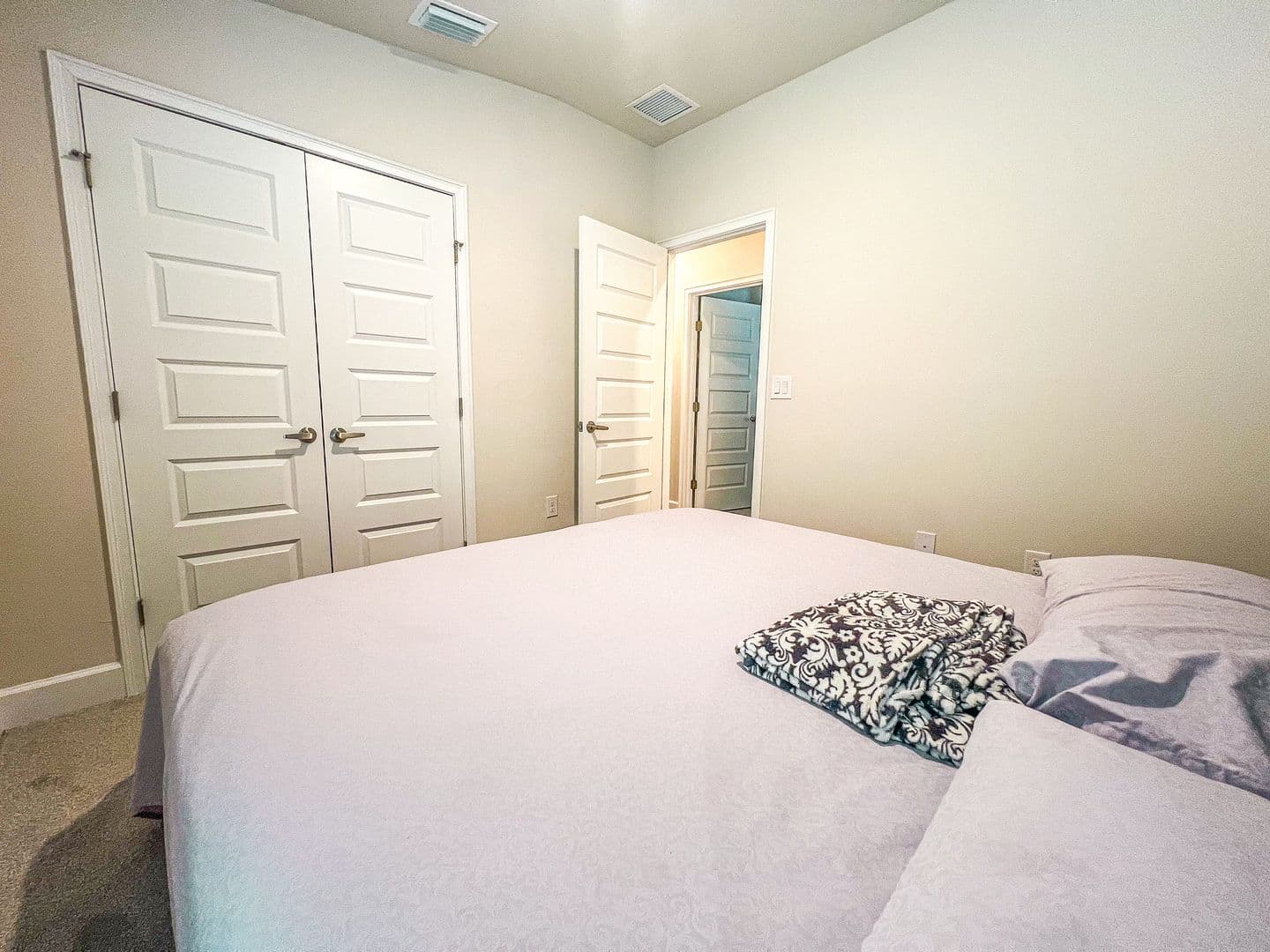Harmony House: 3669 Sagefield Dr