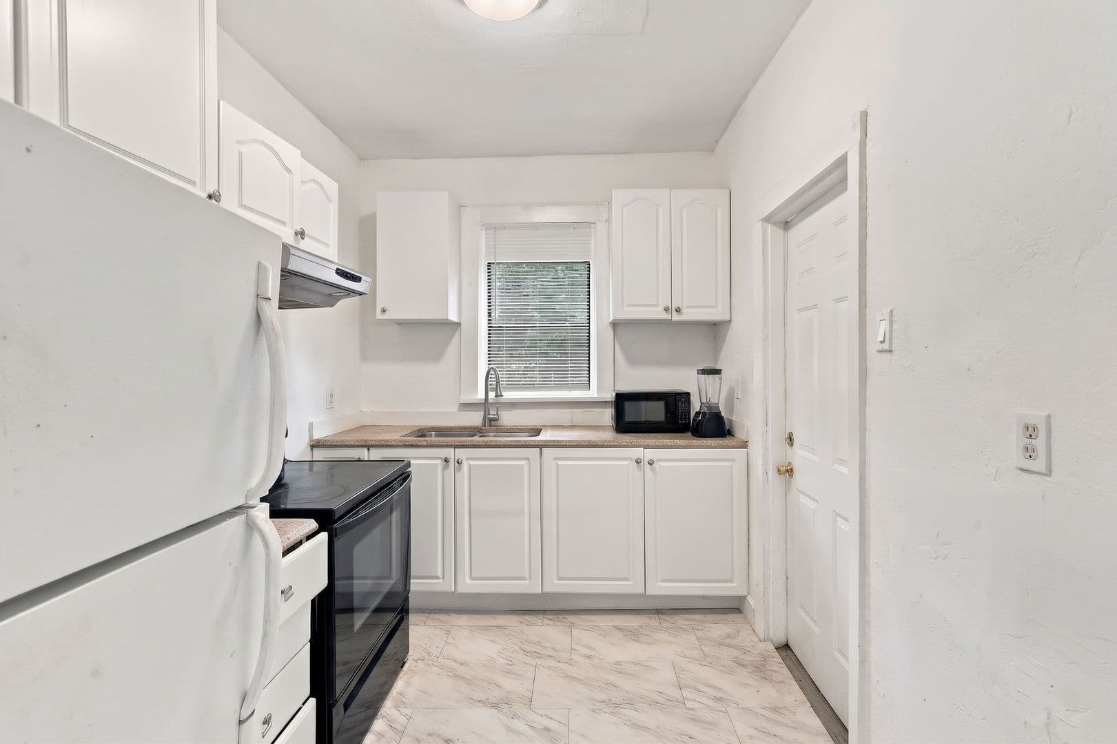 West Palm Beach House: 3509 Pinewood Ave