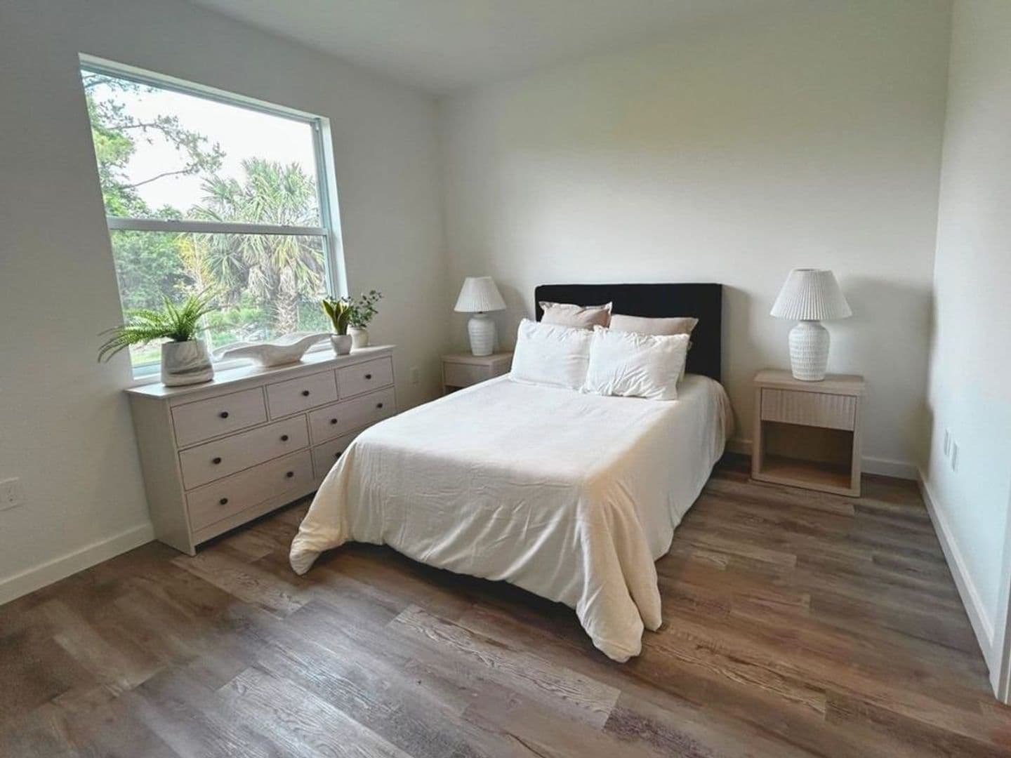 Lehigh Acres Apartment: 312-314 Harold Ave S
