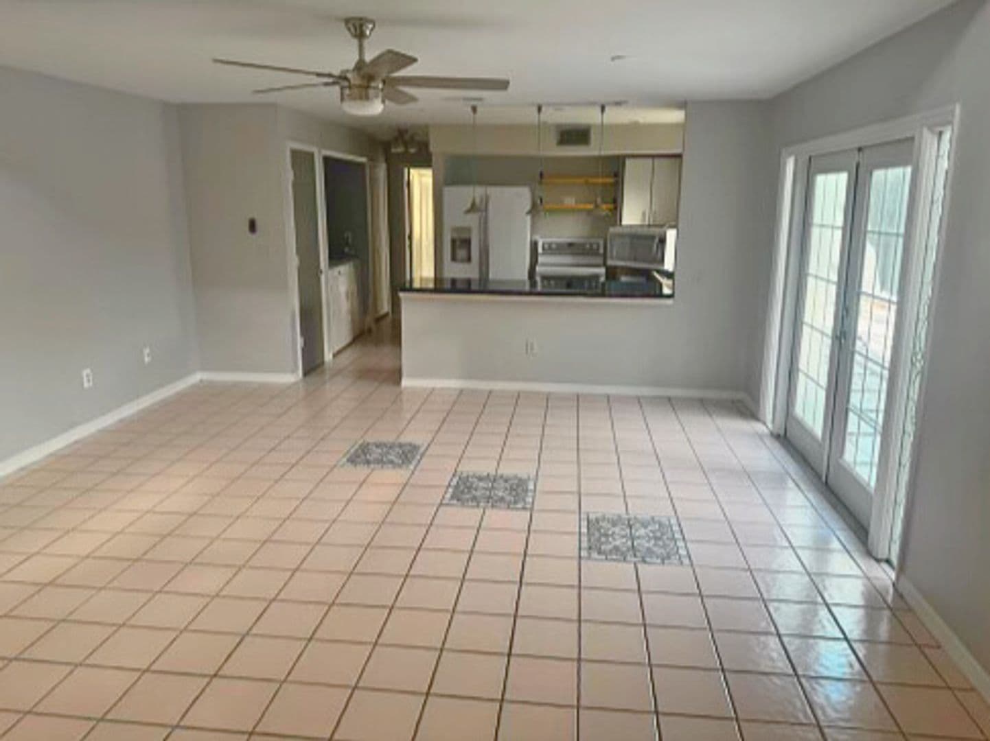 Fort Myers House: 13660 Abbey Dr #3