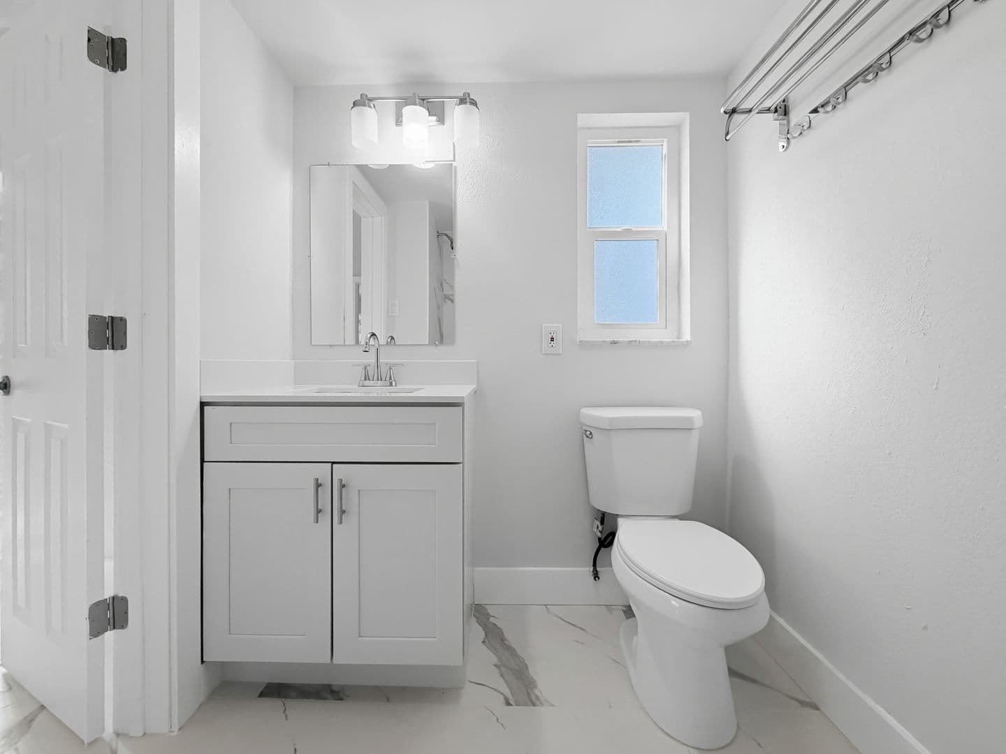 Treasure Island Apartment: 295 110th Ave
