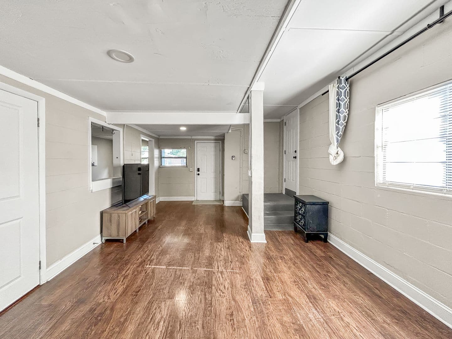 Tampa Apartment: 1515 E 31st Ave