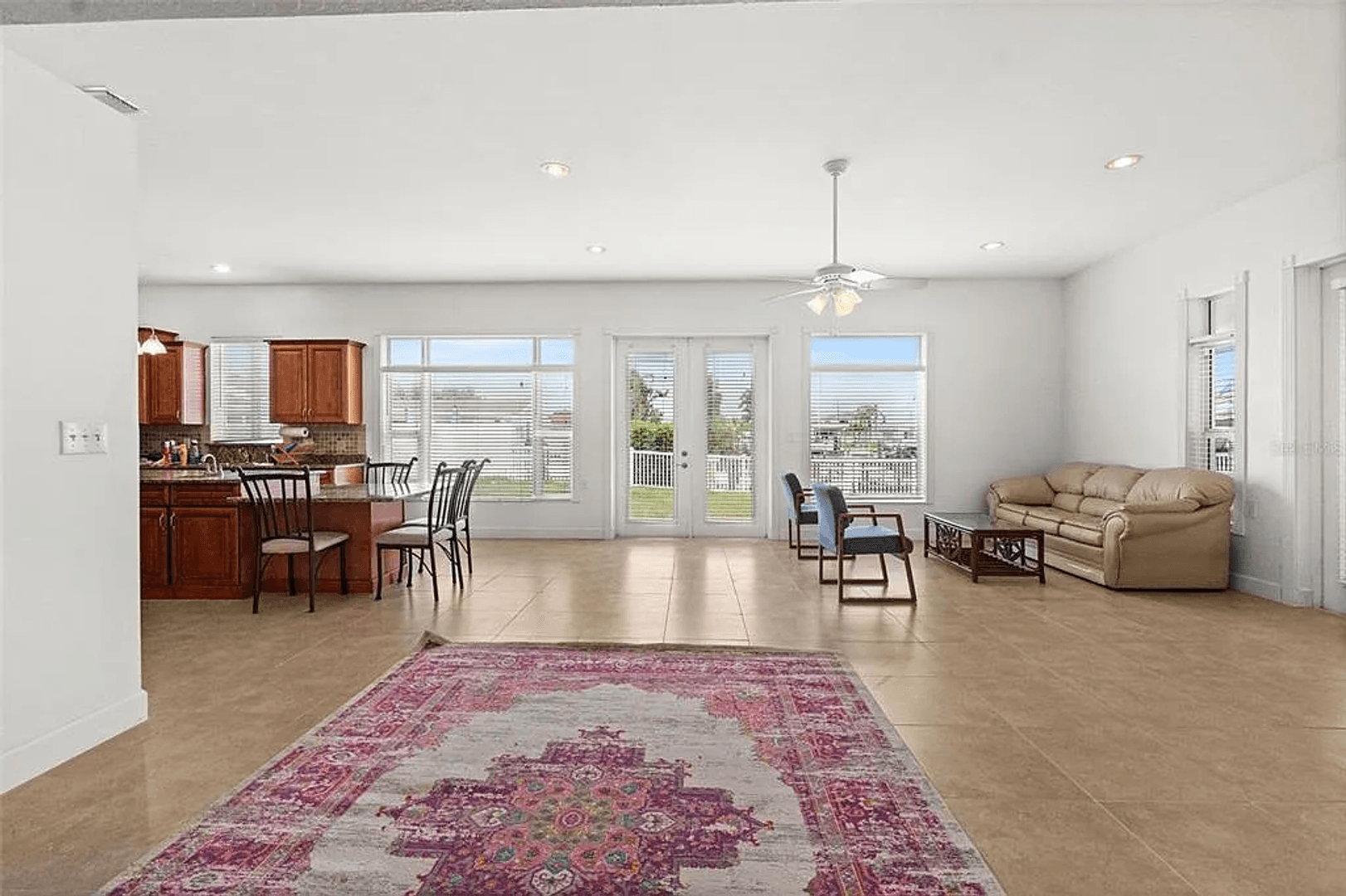 Treasure Island House: 710 116th Ave