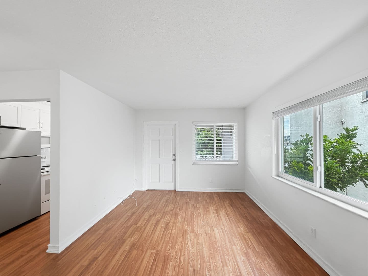 Treasure Island Apartment: 295 110th Ave