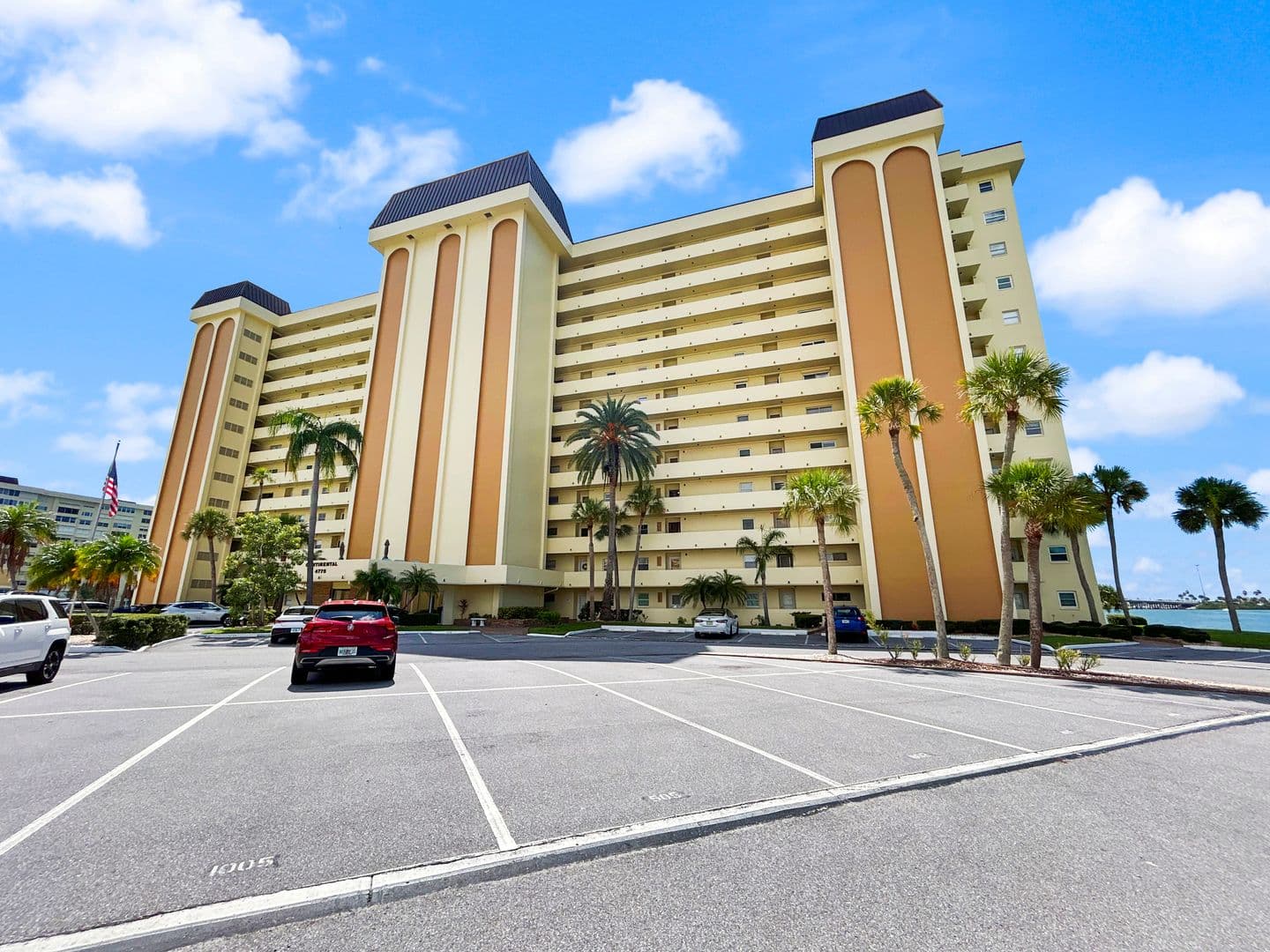 Saint Petersburg Condo: 4775 Cove Cir APT 407