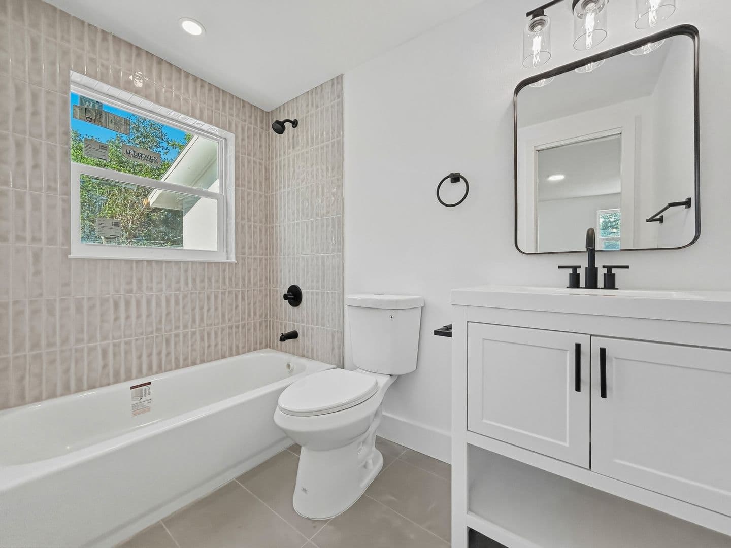 Tampa House: 4605 John Bell Jr Dr