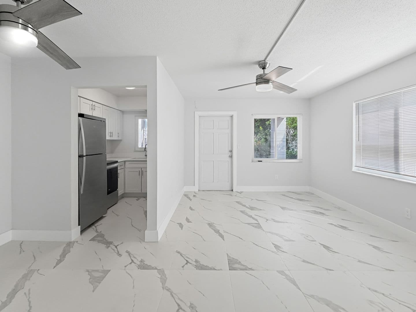Treasure Island Apartment: 295 110th Ave