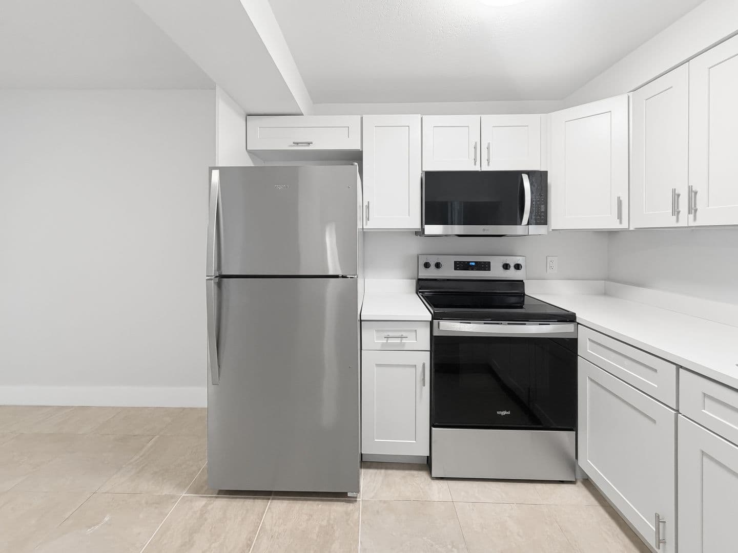 Treasure Island Apartment: 295 110th Ave