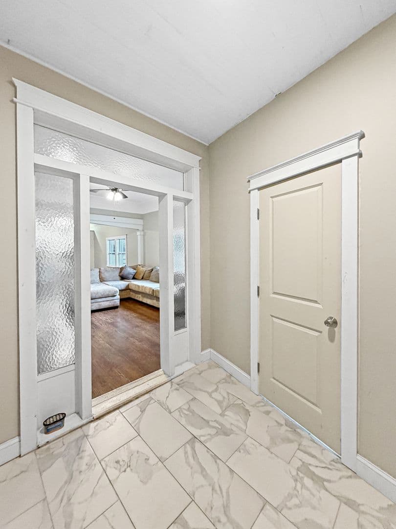 Tampa Apartment: 1515 E 31st Ave