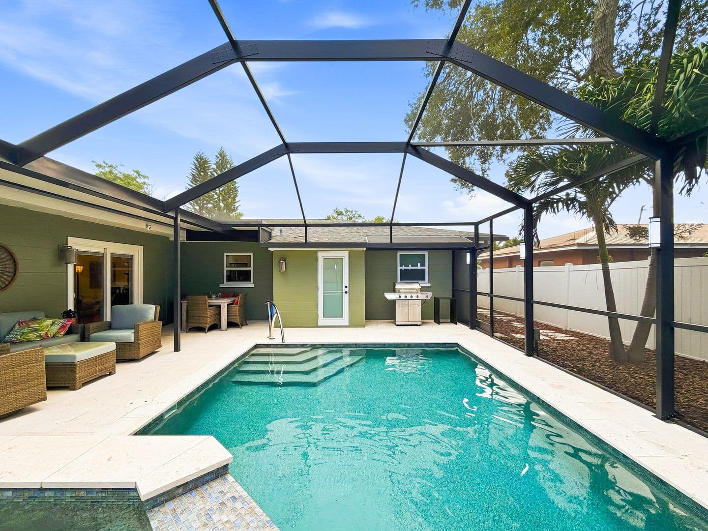 Saint Petersburg House: 4970 98th Way N