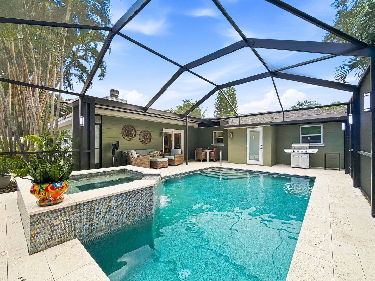 Saint Petersburg House: 4970 98th Way N