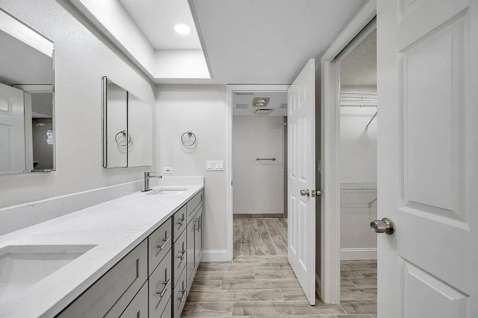 Clearwater House: 3078 Osprey Ln