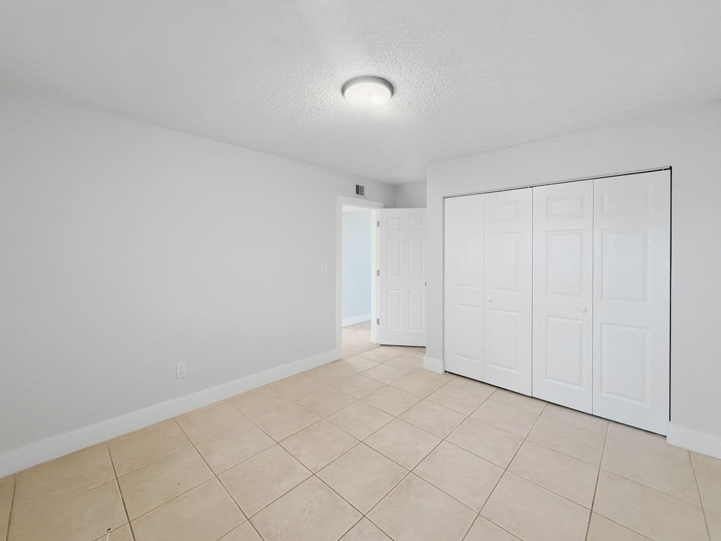 Treasure Island Apartment: 295 110th Ave