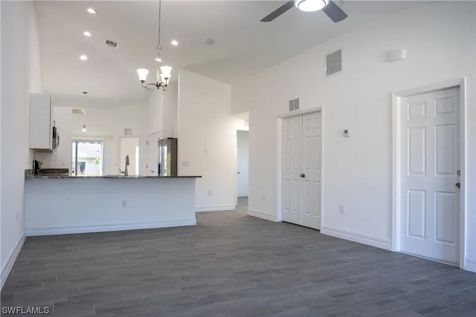 Lehigh Acres House: 4633 22nd St SW
