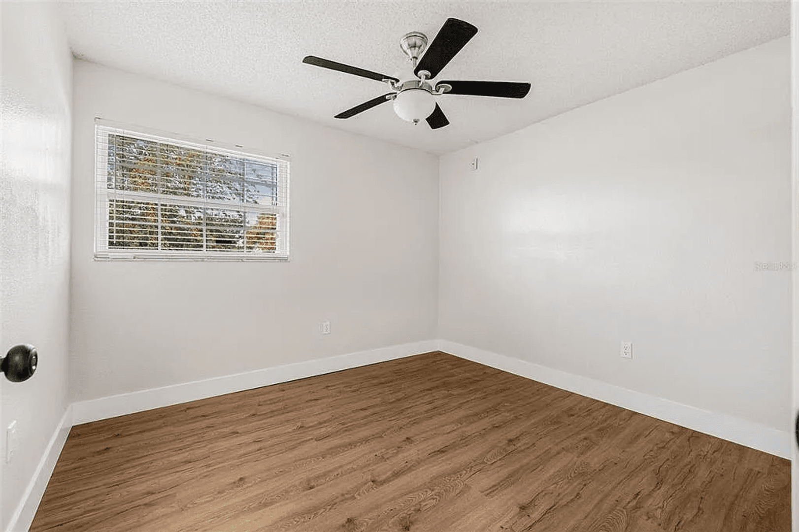 Largo House: 12641 98th St