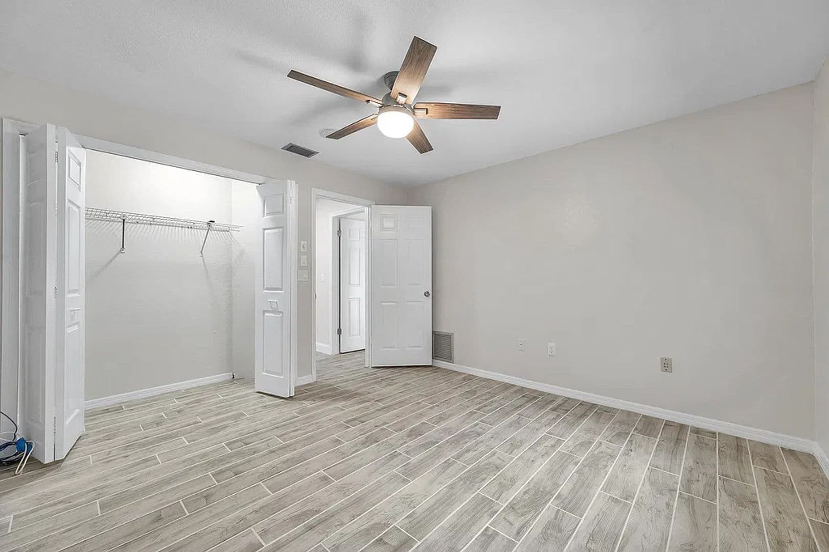 Clearwater House: 3078 Osprey Ln