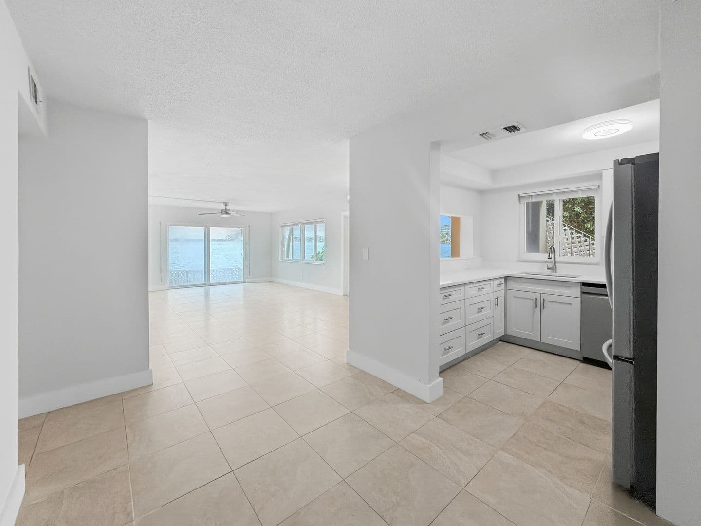Treasure Island Apartment: 295 110th Ave