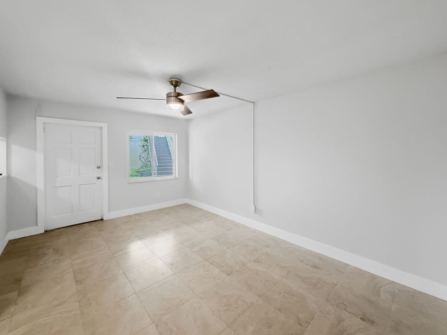 Treasure Island Apartment: 295 110th Ave