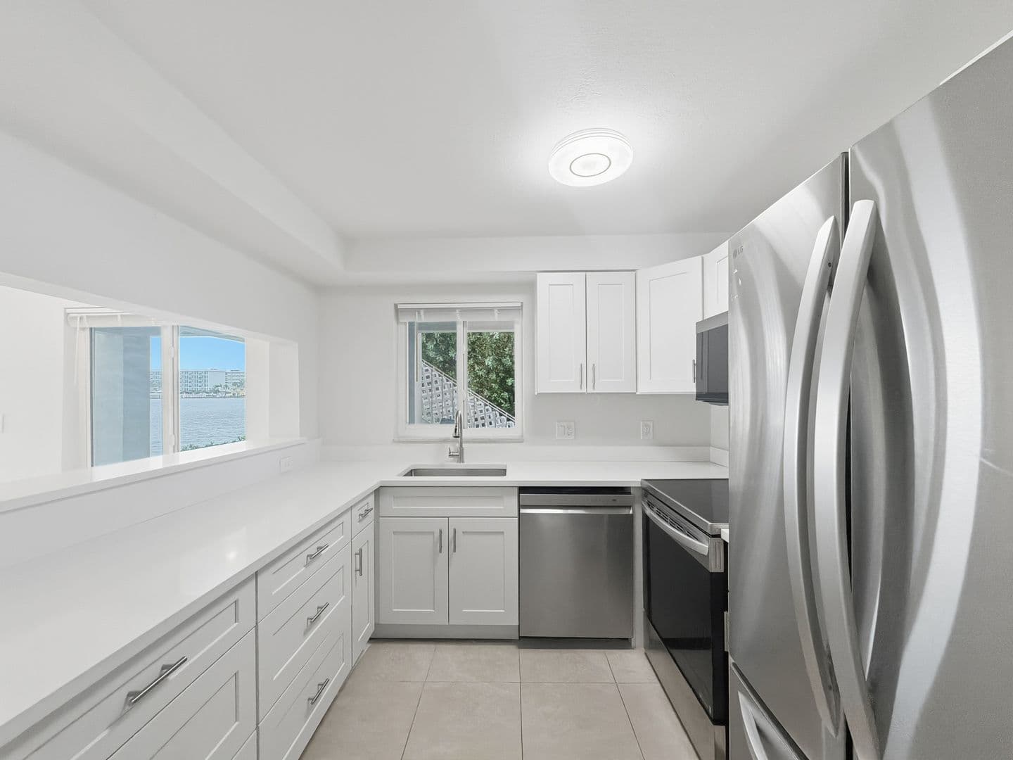 Treasure Island Apartment: 295 110th Ave