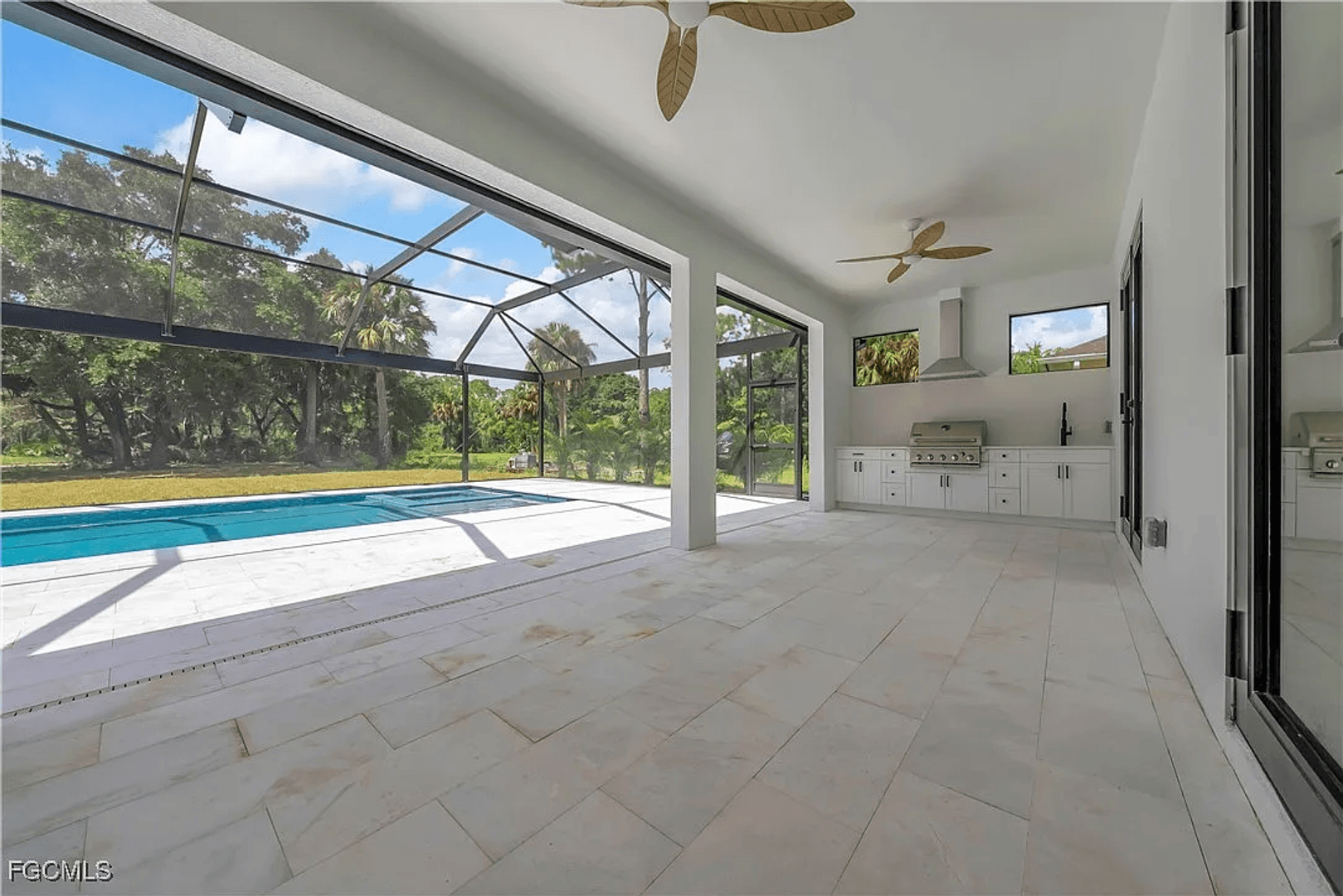 Naples House: 2719 2nd St NW