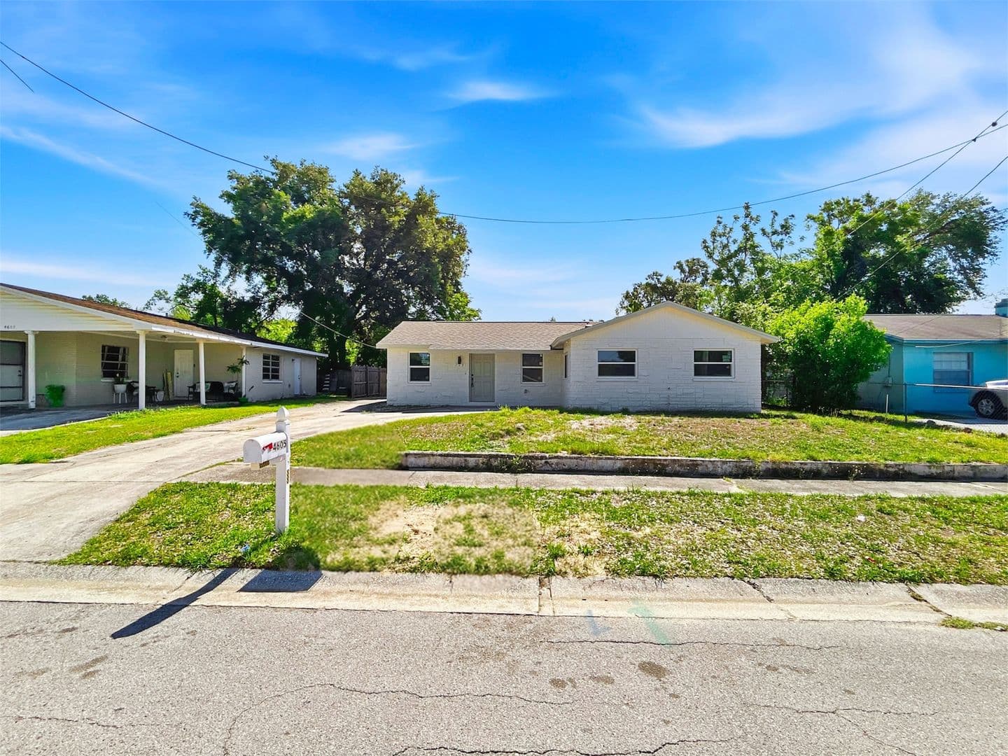 Tampa House: 4605 John Bell Jr Dr