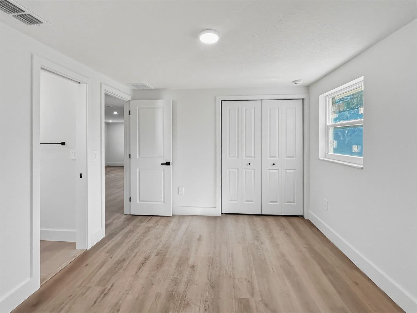 Tampa House: 4605 John Bell Jr Dr