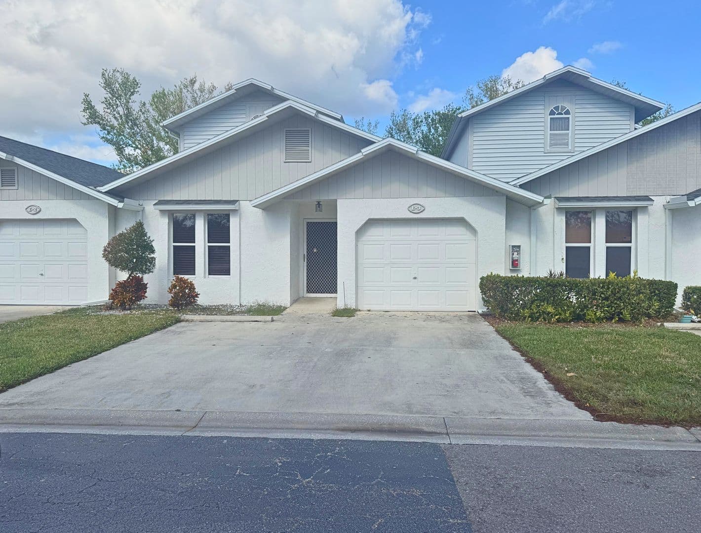 Fort Myers House: 13660 Abbey Dr #3