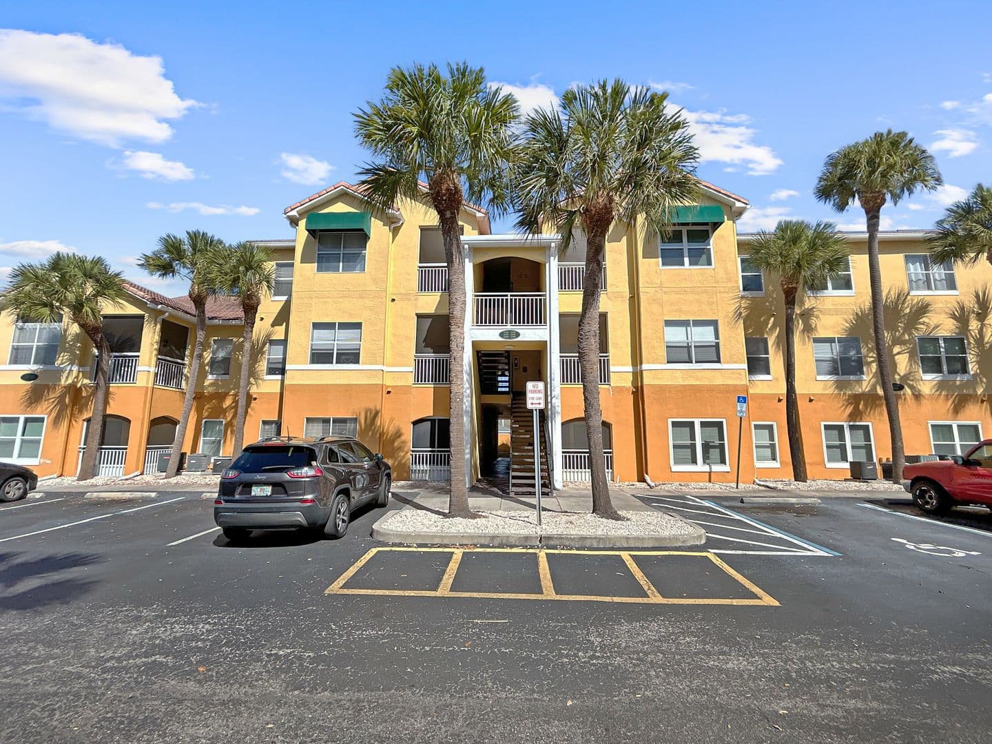Seminole Condo: 10764 70th Ave Unit 7106
