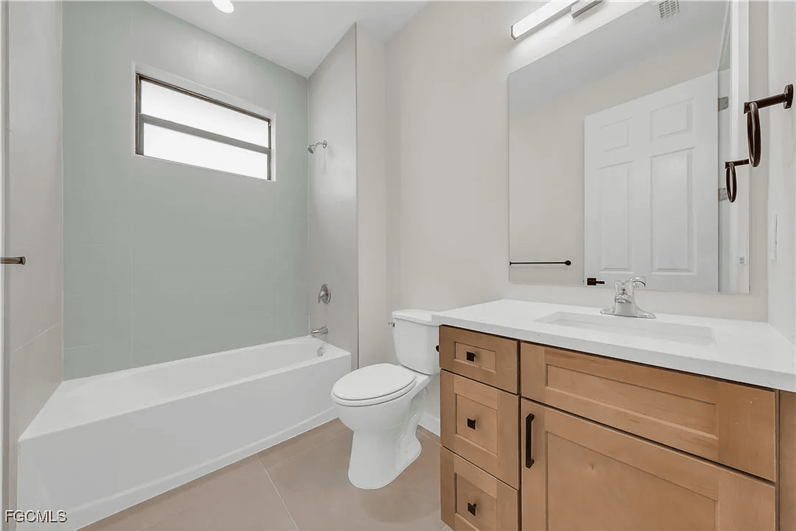 Naples House: 2719 2nd St NW