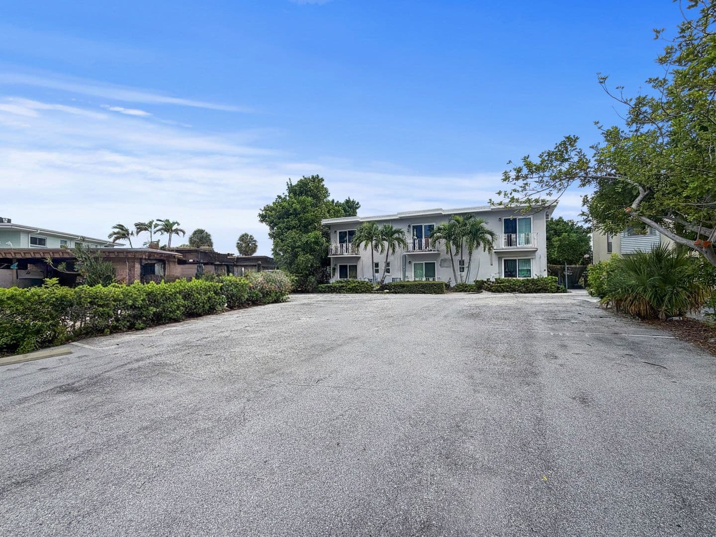 Treasure Island Apartment: 295 110th Ave