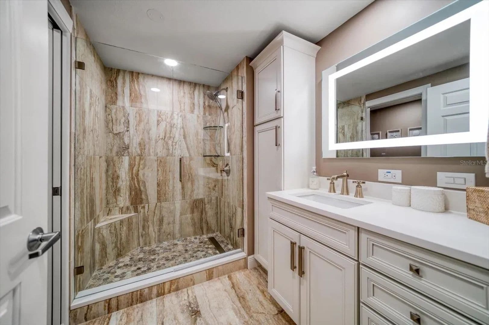 Indian Shores Condo: 19710 Gulf Boulevard #504