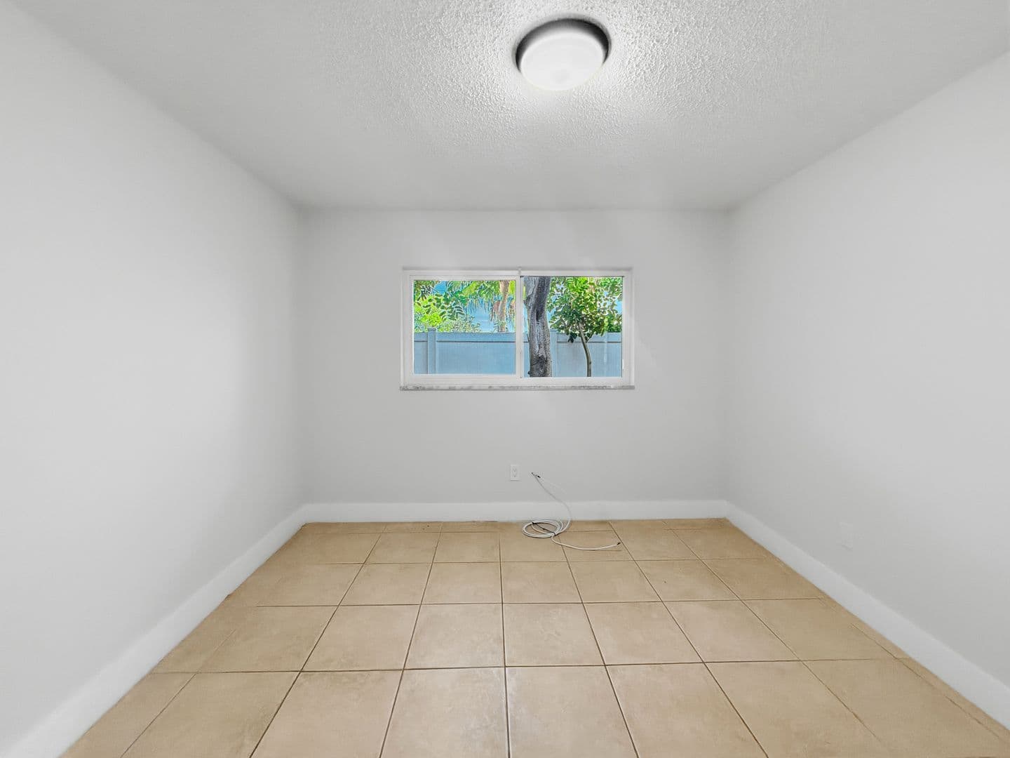 Treasure Island Apartment: 295 110th Ave
