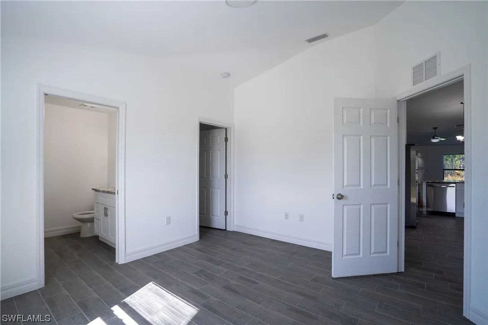 Lehigh Acres House: 4633 22nd St SW