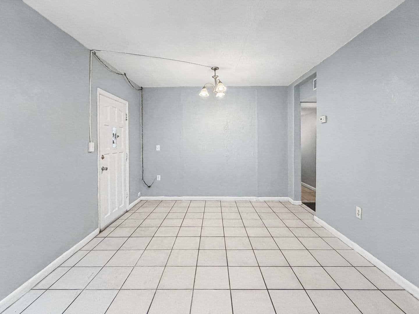 Tampa House: 8406 N 20th St