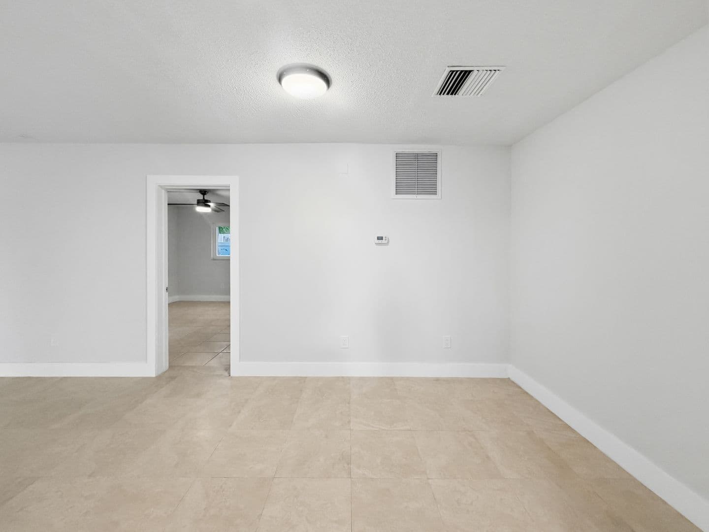 Treasure Island Apartment: 295 110th Ave