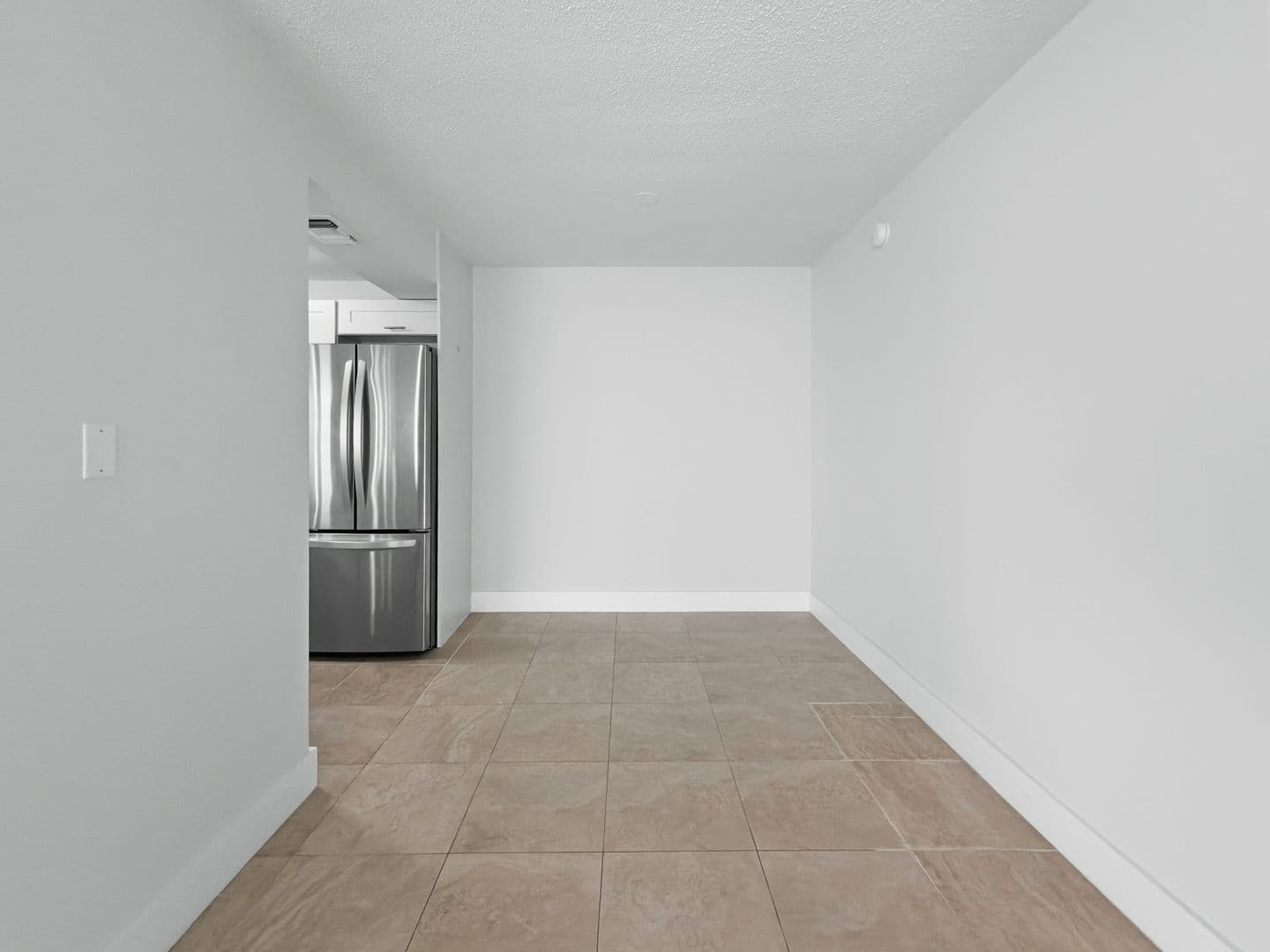 Treasure Island Apartment: 295 110th Ave