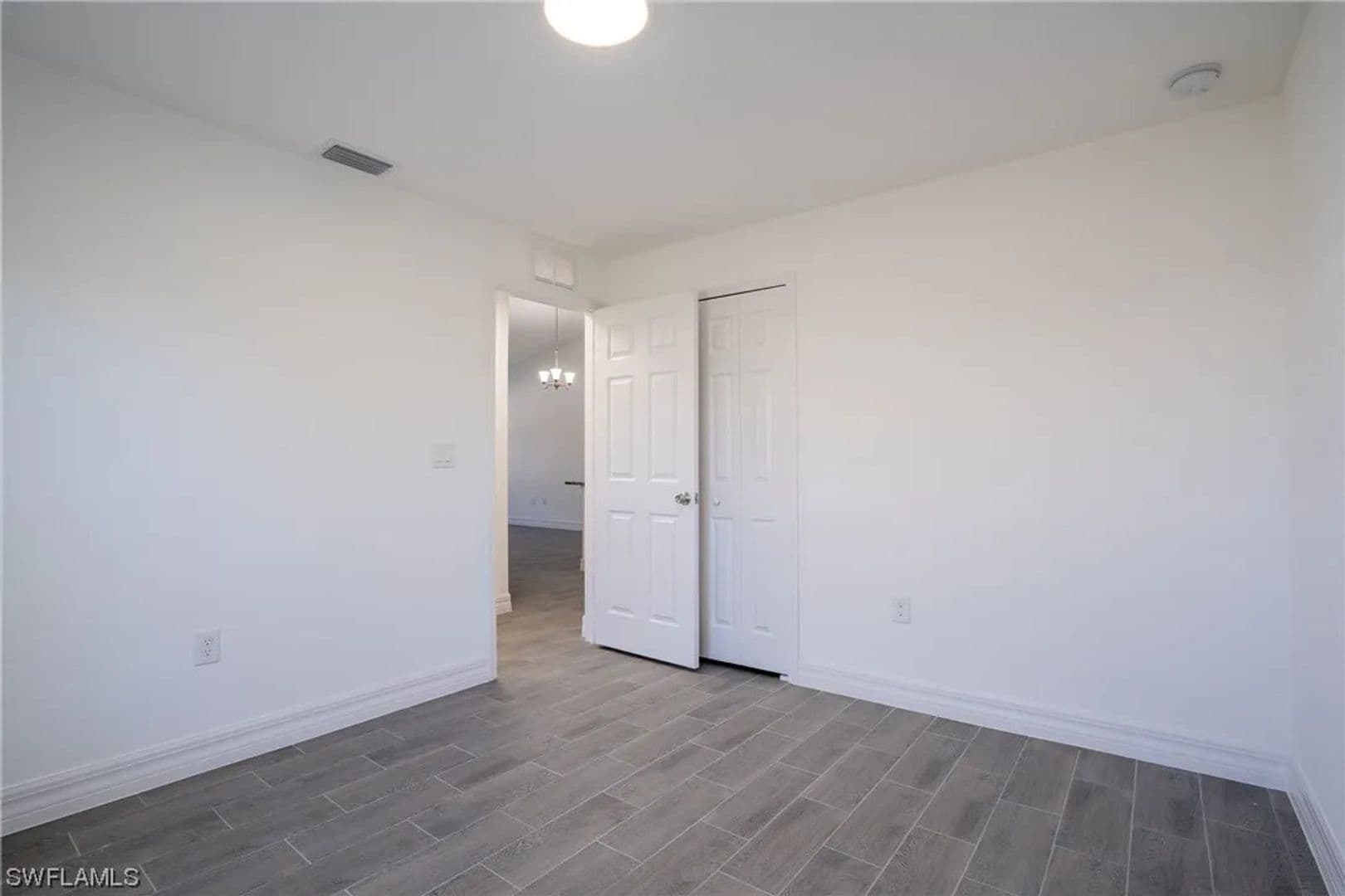 Lehigh Acres House: 4633 22nd St SW