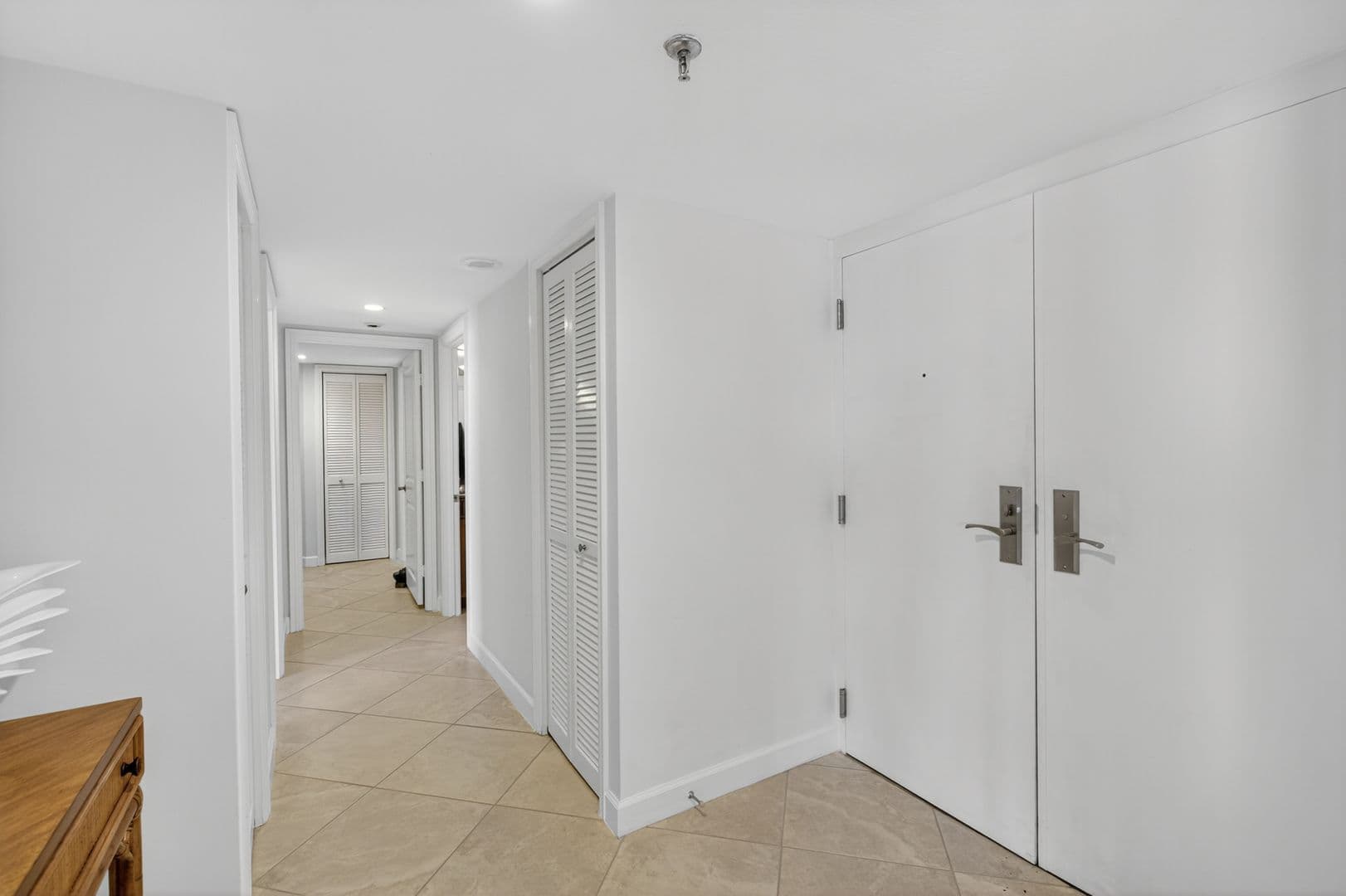 Naples Condo: 4041 Gulf Shore Blvd N Unit 1807