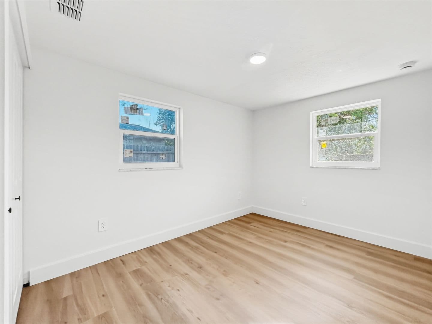 Tampa House: 4605 John Bell Jr Dr