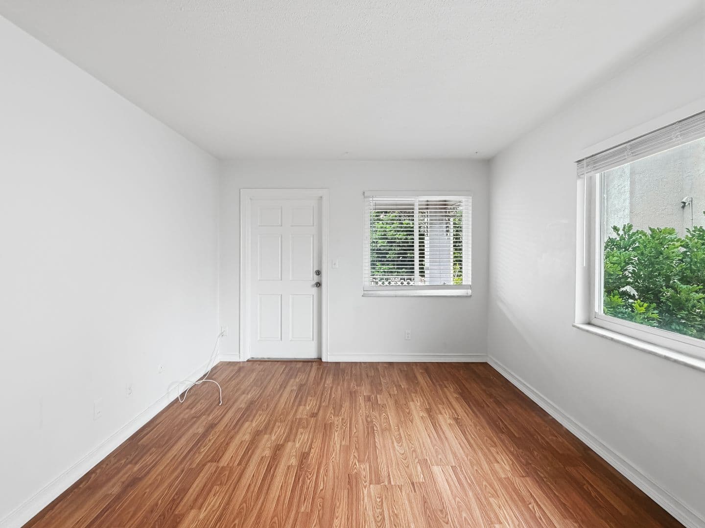 Treasure Island Apartment: 295 110th Ave