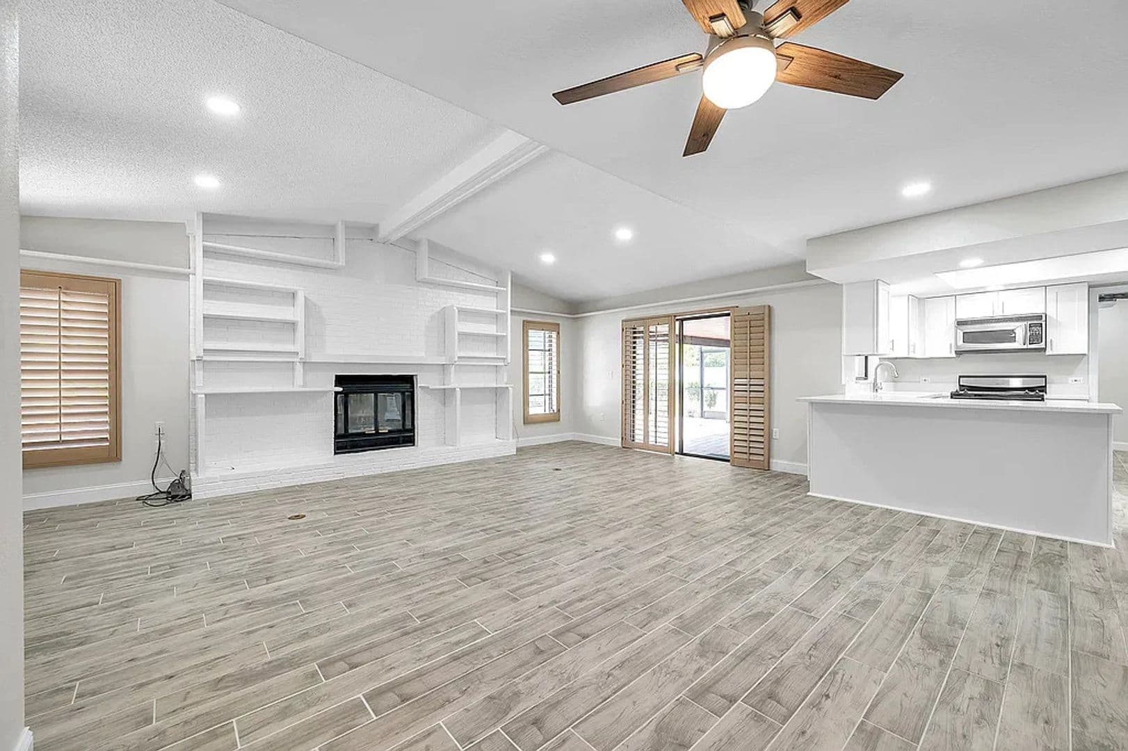 Clearwater House: 3078 Osprey Ln