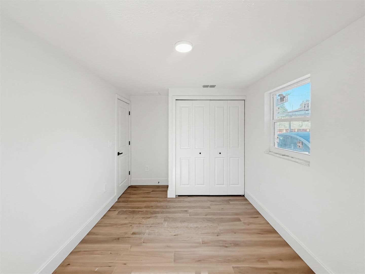 Tampa House: 4605 John Bell Jr Dr