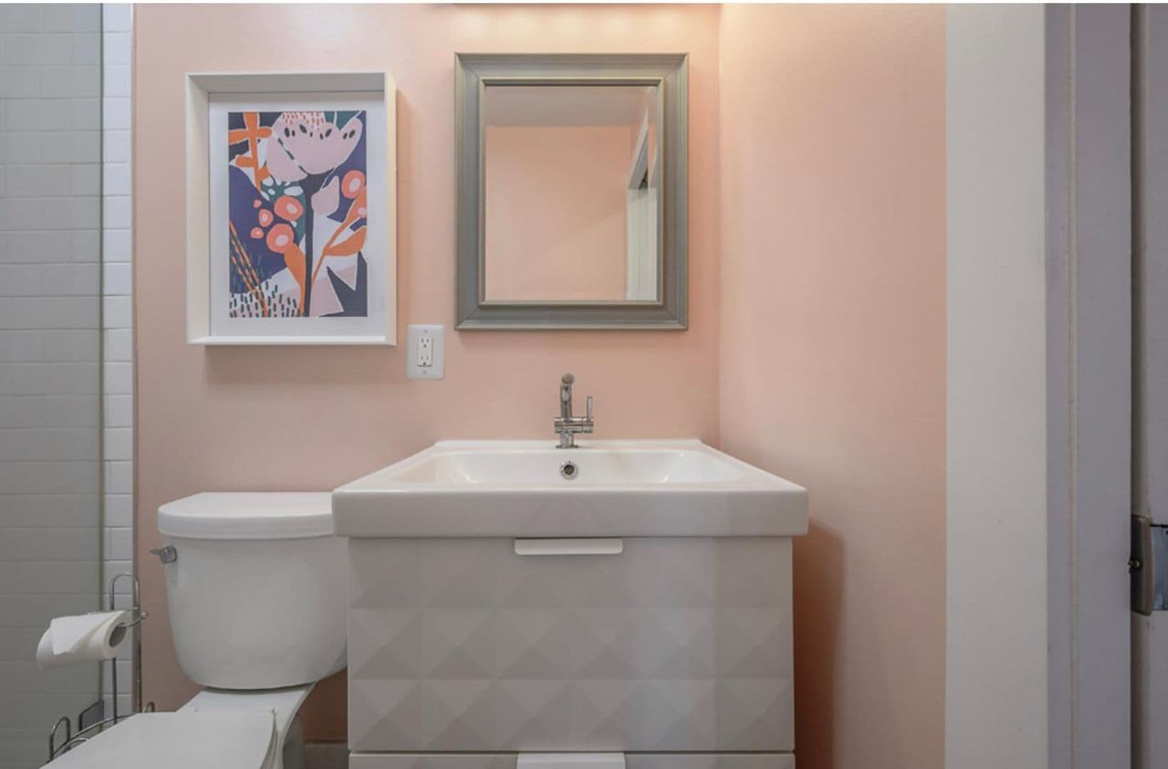 Tampa House: 7201 N Highland Ave Unit B
